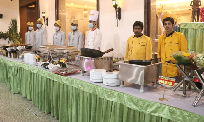 Guru caterer